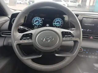 Hyundai ELANTRA 2022 SEL 4 puertas Sedan