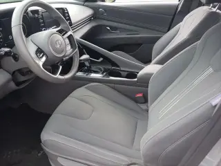 Hyundai ELANTRA 2022 SEL 4 puertas Sedan