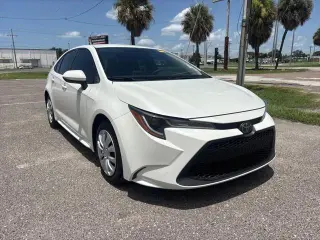 Toyota Corolla 2020 LE 4 puertas Sedan