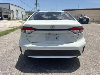 Toyota Corolla 2020 LE 4 puertas Sedan