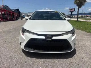 Toyota Corolla 2020 LE 4 puertas Sedan