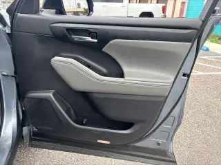 Toyota Highlander 2021 XLE 4 puertas SUV