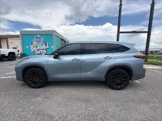 Toyota Highlander 2021 XLE 4 puertas SUV