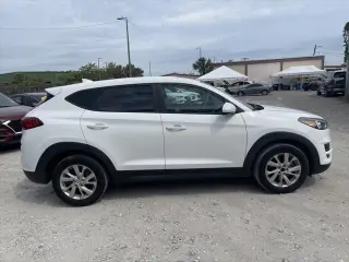 Hyundai TUCSON 2020 SE 4 puertas SUV