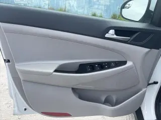 Hyundai TUCSON 2020 SE 4 puertas SUV