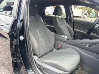 Hyundai ELANTRA 2021 SEL 4 puertas Sedan