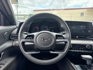 Hyundai ELANTRA 2021 SEL 4 puertas Sedan
