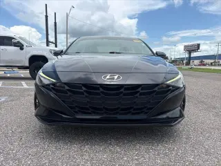Hyundai ELANTRA 2021 SEL 4 puertas Sedan