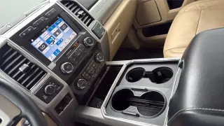 Ford F-250 Super Duty 2019 4x4 Lariat 4 puertas Cabina Crew 6.8 pies. Pickup SB