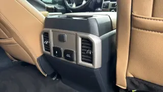 Ford F-250 Super Duty 2022 4x4 Lariat 4 puertas Cabina Crew 6.8 pies. SB Pickup