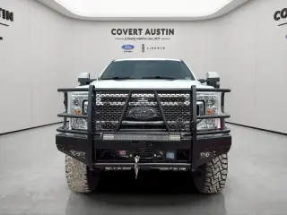 Ford F-250 Super Duty 2022 4x4 Lariat 4 puertas Cabina Crew 6.8 pies. SB Pickup