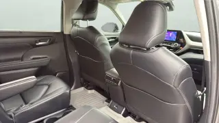Toyota Highlander 2023 AWD L 4dr SUV