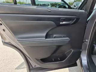 Toyota Highlander 2023 AWD L 4dr SUV