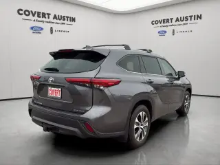 Toyota Highlander 2023 AWD L 4dr SUV