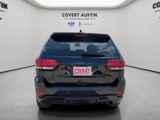 Jeep Grand Cherokee 2019 4x4 Laredo 4 puertas SUV