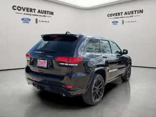 Jeep Grand Cherokee 2019 4x4 Laredo 4 puertas SUV
