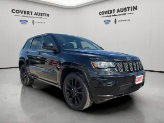 Jeep Grand Cherokee 2019 4x4 Laredo 4 puertas SUV