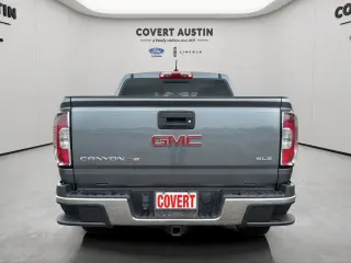 GMC Canyon 2020 4x2 SLE Cabina Crew de 4 puertas 5 pies. SB