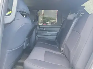 Toyota Tacoma 2024 4x4 SR5 4 puertas Cabina Doble 5.0 pies SB
