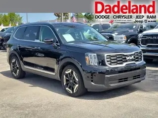 Kia Telluride 2023 AWD S 4 puertas SUV
