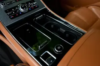 Lincoln Aviator Black Label