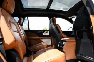 Lincoln Aviator Black Label