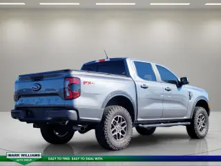Ford Ranger 2024 4x4 XLT 4 puertas SuperCrew 5.0 pies SB