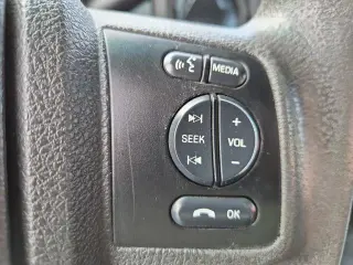 Ford F-350 Super Duty 2015 4x4 XL Cabina Regular 2 puertas 141 pulg. WB DRW Chasis