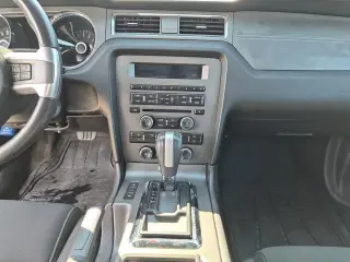 Ford Mustang 2014 V6 2 puertas Fastback