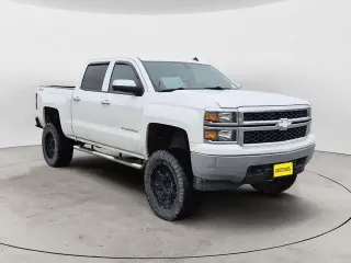 Chevrolet Silverado 1500 2014 4x4 LT 4 puertas Cabina Crew 5.8 pies. Caja corta
