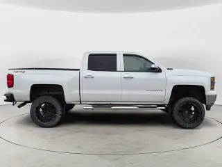 Chevrolet Silverado 1500 2014 4x4 LT 4 puertas Cabina Crew 5.8 pies. Caja corta