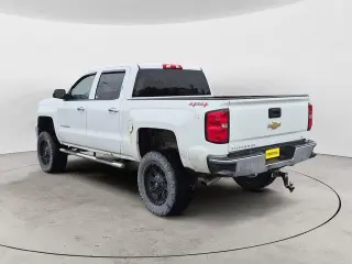 Chevrolet Silverado 1500 2014 4x4 LT 4 puertas Cabina Crew 5.8 pies. Caja corta