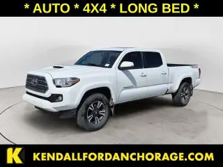 Toyota Tacoma 2017 4x4 TRD Sport 4 puertas Doble Cabina 6.1 ft LB