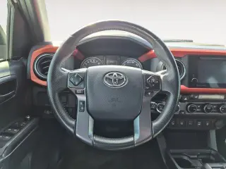 Toyota Tacoma 2017 4x4 TRD Sport 4 puertas Doble Cabina 6.1 ft LB