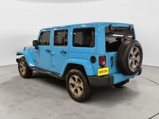 Jeep Wrangler Unlimited 2017 4x4 Sahara SUV de 4 puertas
