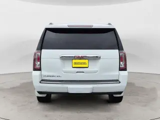 GMC Yukon XL 2015 4x4 Denali 4 puertas SUV
