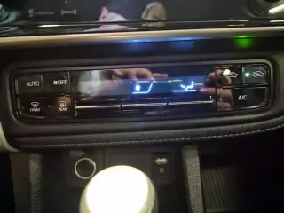 Toyota Corolla 2018 SE 4 puertas Sedán 6M