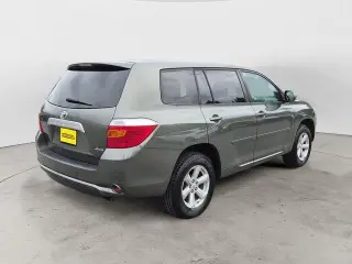 Toyota Highlander 2010 AWD Base 4 puertas SUV