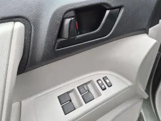 Toyota Highlander 2010 AWD Base 4 puertas SUV