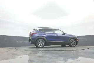 Kia Seltos 2024 S 4dr SUV