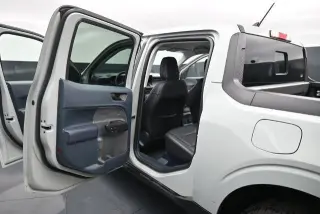 Ford Maverick 2024 AWD Lariat 4 puertas Supercrew 4.5 pies. Caja corta