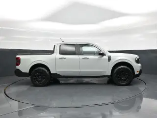 Ford Maverick 2024 AWD Lariat 4 puertas Supercrew 4.5 pies. Caja corta