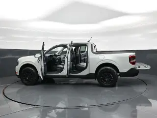 Ford Maverick 2024 AWD Lariat 4 puertas Supercrew 4.5 pies. Caja corta