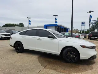Honda Accord 2025 SE 4 puertas Sedan