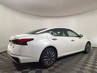Nissan Altima 2024 AWD 2.5 SV 4dr Sedan
