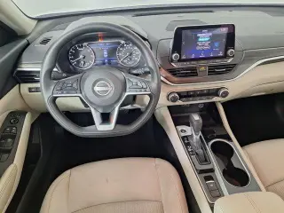 Nissan Altima 2024 AWD 2.5 SV 4dr Sedan