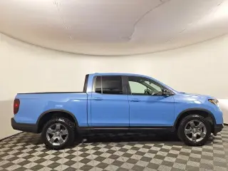Honda Ridgeline 2025 AWD TrailSport 4 puertas Cabina Crew 5.3 pies. SB