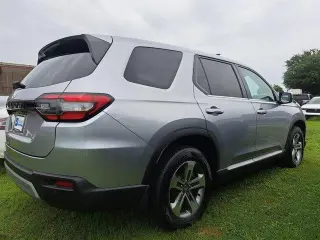 Honda Pilot 2025 EX-L 4 puertas SUV