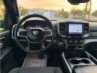 Ram 1500 Big Horn ( Diesel )