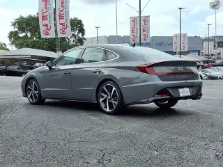 Hyundai SONATA 2023 SEL Plus 4 puertas Sedan